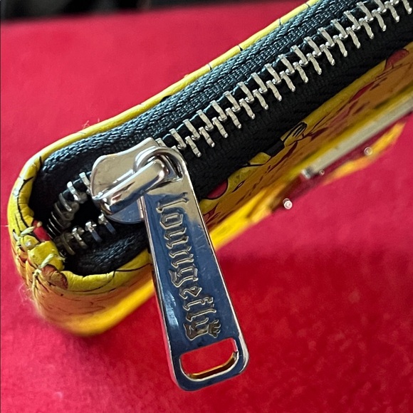 LOUNGEFLY Pokemon Collaboration x Pikachu Wallet - Picture 4 of 8